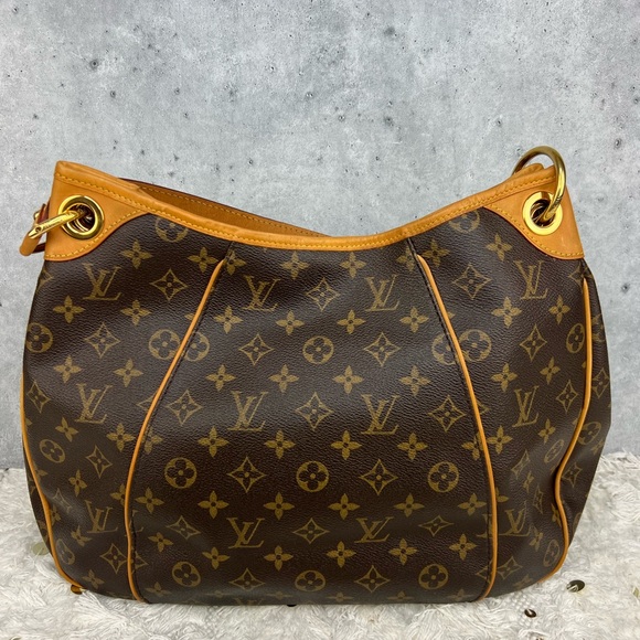 🌵Louis Vuitton Galliera PM Monogram🌵 - Picture 3 of 16